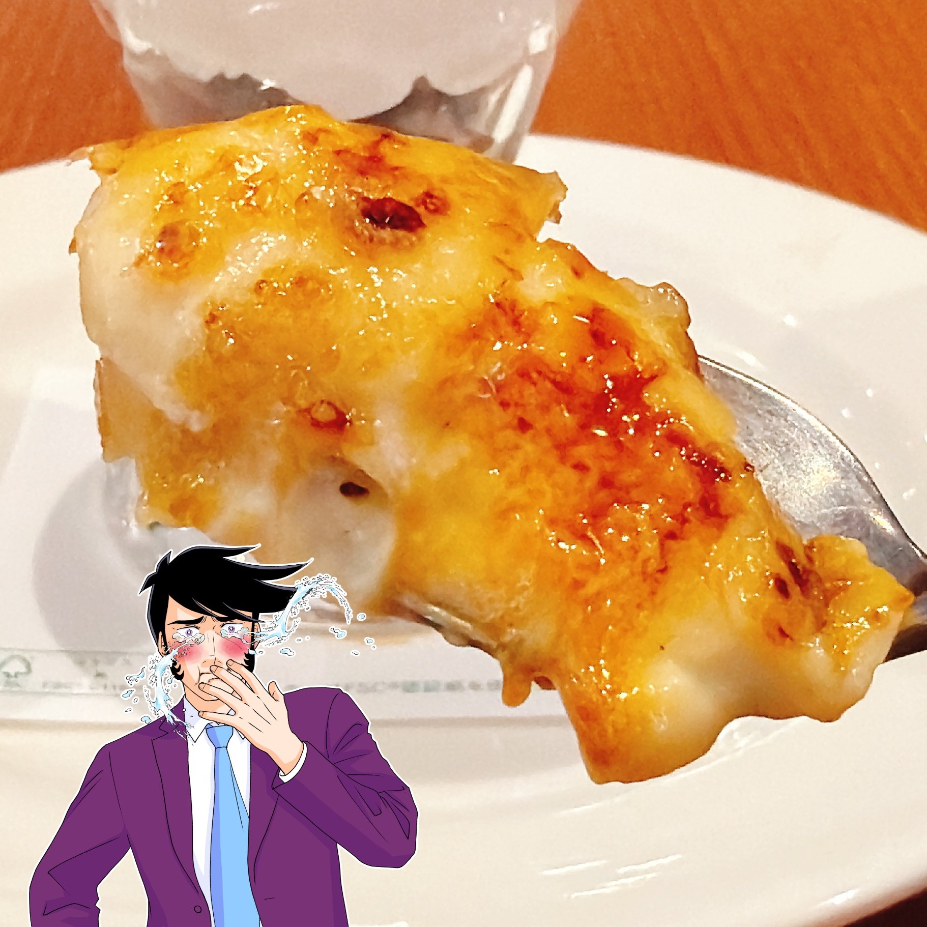 「おいしすぎて言葉を失う」「幸せの味がする」ロイヤルホストの“芸術品みたいなスイーツ”どこを食べても美味しい！「永遠に無くならないでほしい」