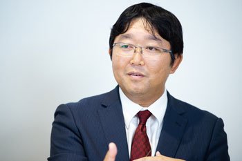 株式会社 虎の穴
鮎澤慎二郎 取締役