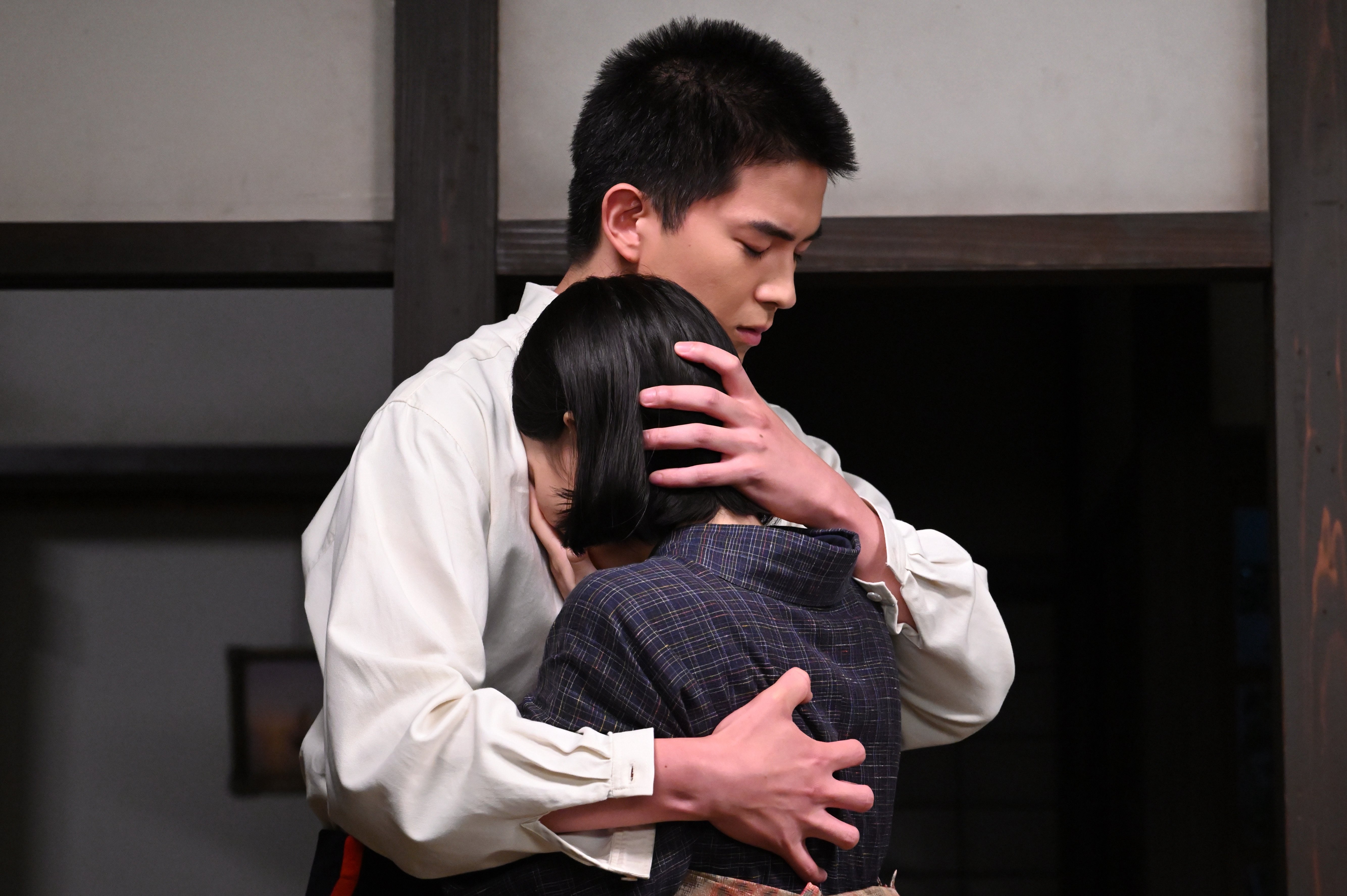 「困ったな、ルンルン」美輪明宏が教えた、つらいときに効く〈意外な習慣〉〈風、薫る第108回〉