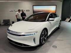 EV新興のルーシッドとリビアンが初出荷　テスラの成功に続けるか