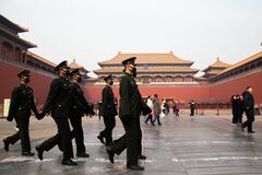 中国政府、米メディア向け記者証を一部発行せず