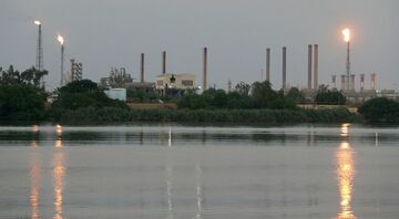 米がイランに新たな制裁、中国企業も近く対象か