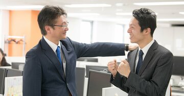 すぐ「優秀ですね」と褒める人が知らない“意外な落とし穴”とは？