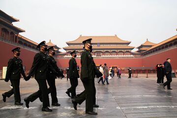 中国政府、米メディア向け記者証を一部発行せず