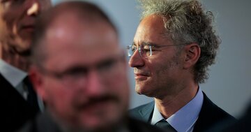 AI開発企業に怒る経営者たち、パランティアCEOが代弁