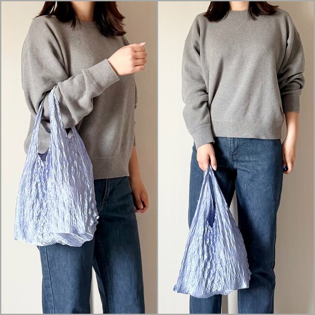 「荷物が入る入る」ダイソー姉妹店の“ビヨーンと伸びるエコバッグ”小さいのに想像以上に入る!「めちゃめちゃ便利」「無造作にカバンに入れられて楽」