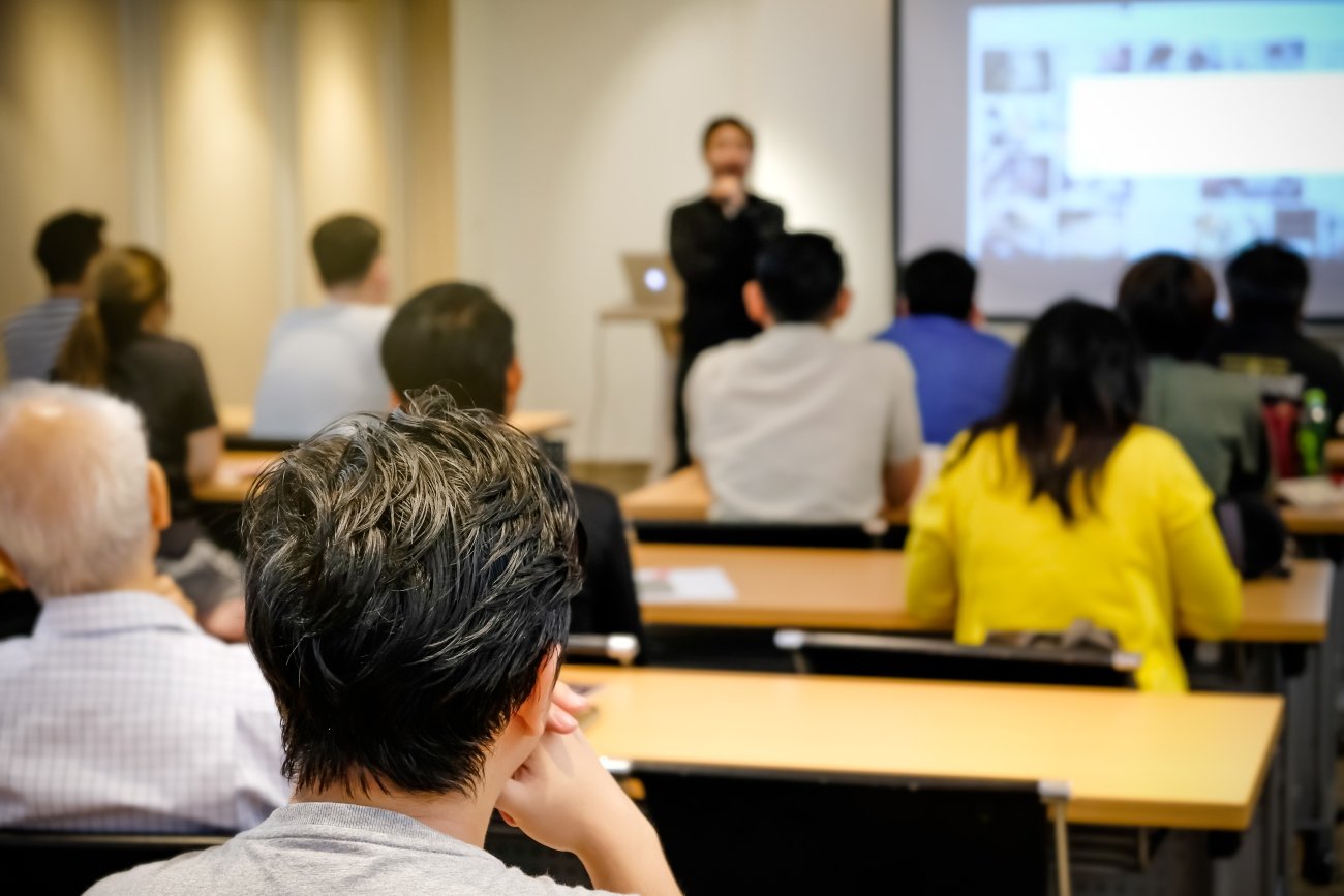 【CDOの考え】「情報が古い人」にならないための習慣