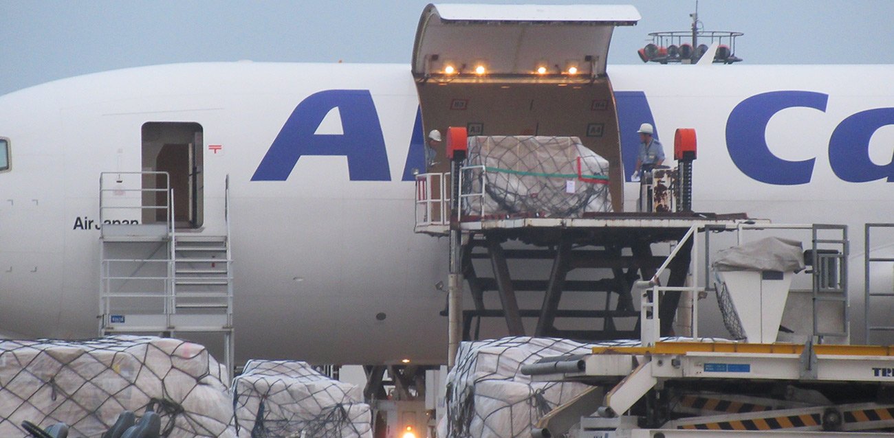 航空貨物輸出「24カ月連続減」の歴史的低水準！回復のカギ握る“期待の産業”とは？