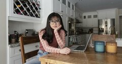 Z世代、「オフィス勤務経験なし」は問題か
