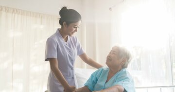 【2人の現役看護師が現場のリアルを語る】患者さんから日々教えられる「やりがい」と「ありがたさ」