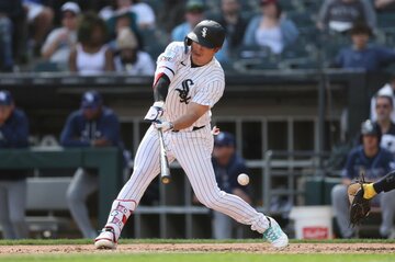 村上宗隆、三振・四球・特大本塁打だけの強打者