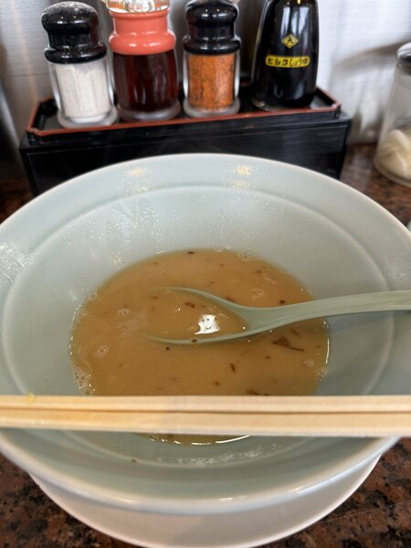 長渕剛が「必ず立ち寄る」ラーメン屋、 絶対インスタ映えしないけど激ウマだった！