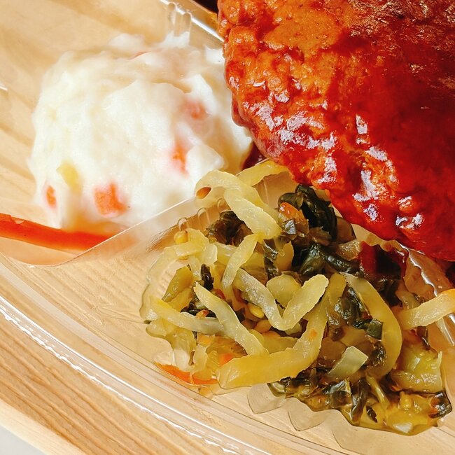 「ダブル肉、最高です」「最強コンビだね」ほっともっとの“よくばり弁当”ボリュームあってお腹いっぱい！「子供が好きなもの代表を詰め込みましたって感じ」