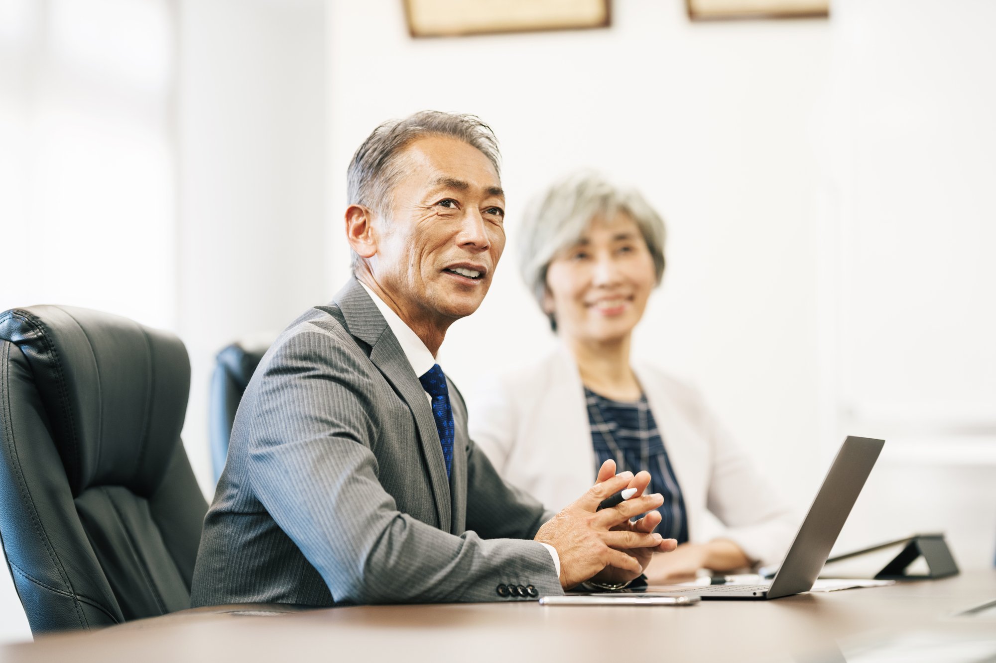 「働きがいのある会社」シニアランキング2023、“働かないオジサン”化を防ぐ秘訣は？