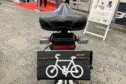 和歌山発モビリティスタートアップのglafit、電動バイクと自転車を切り替える新パーツをお披露目