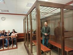 ロシア、プーチン政権批判の活動家に禁錮25年
