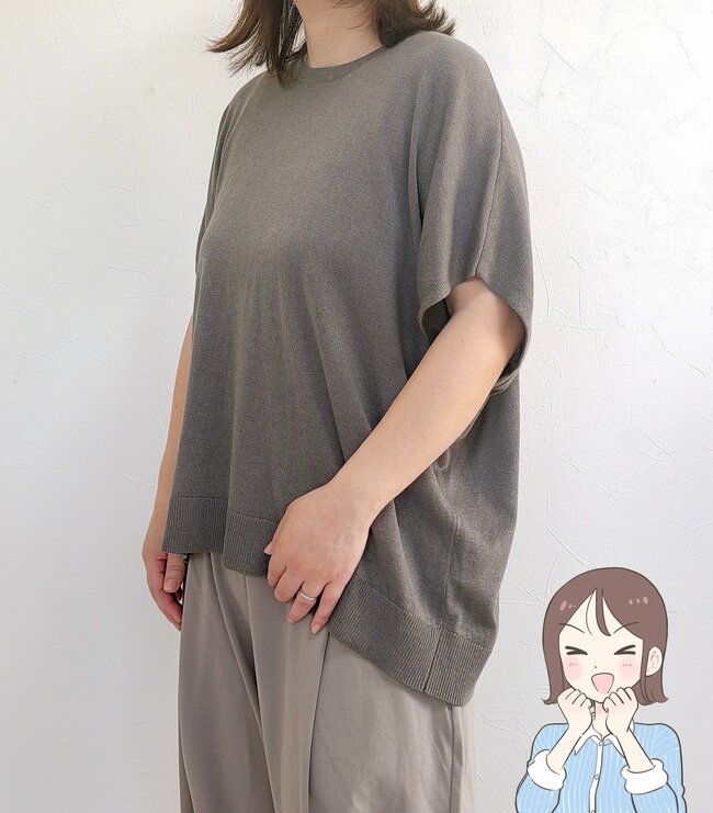 無印良品さん、ありがとう!着るだけで“細見えするアイテム”に感動…!「体型を拾わないので中年にはありがたい」「太っている私ですが着痩せして見えます」《購入レビュー》