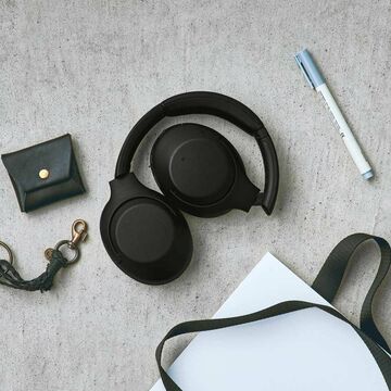 ソニーから、低音重視のノイキャンヘッドホン「WH-XB900N」など