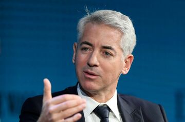 アックマン氏、ネトフリ株売却　損失は500億円超か