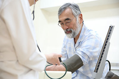 高血圧を外科的に治療「腎デナベーション」が実用化目前
