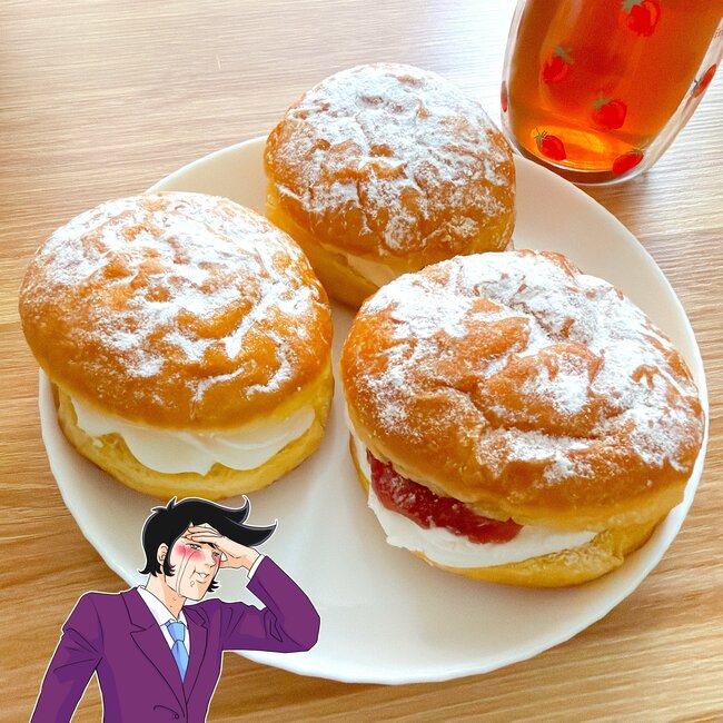 【不二家】「見た目からもう美味しい」厚みたっぷりの“生ドーナツ”ふわふわで幸せすぎた！「クリームたっぷり」「めちゃくちゃ美味しかった」《実食レビュー》