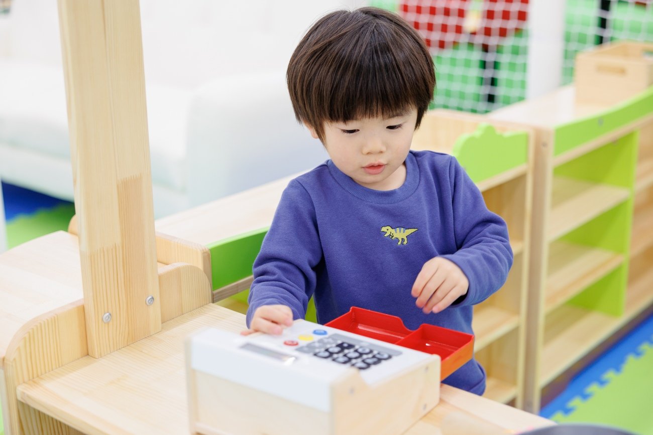 「そりゃ話せるようになるわ…」言語化力が高い子に共通する目からウロコの幼児体験