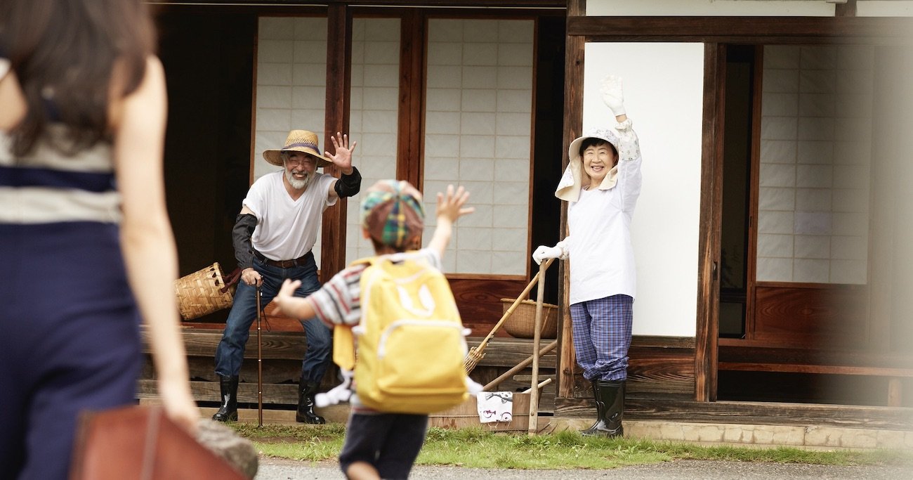 親の最晩年の「お金・介護・墓」、連休に親子で話し合いたい大事な話