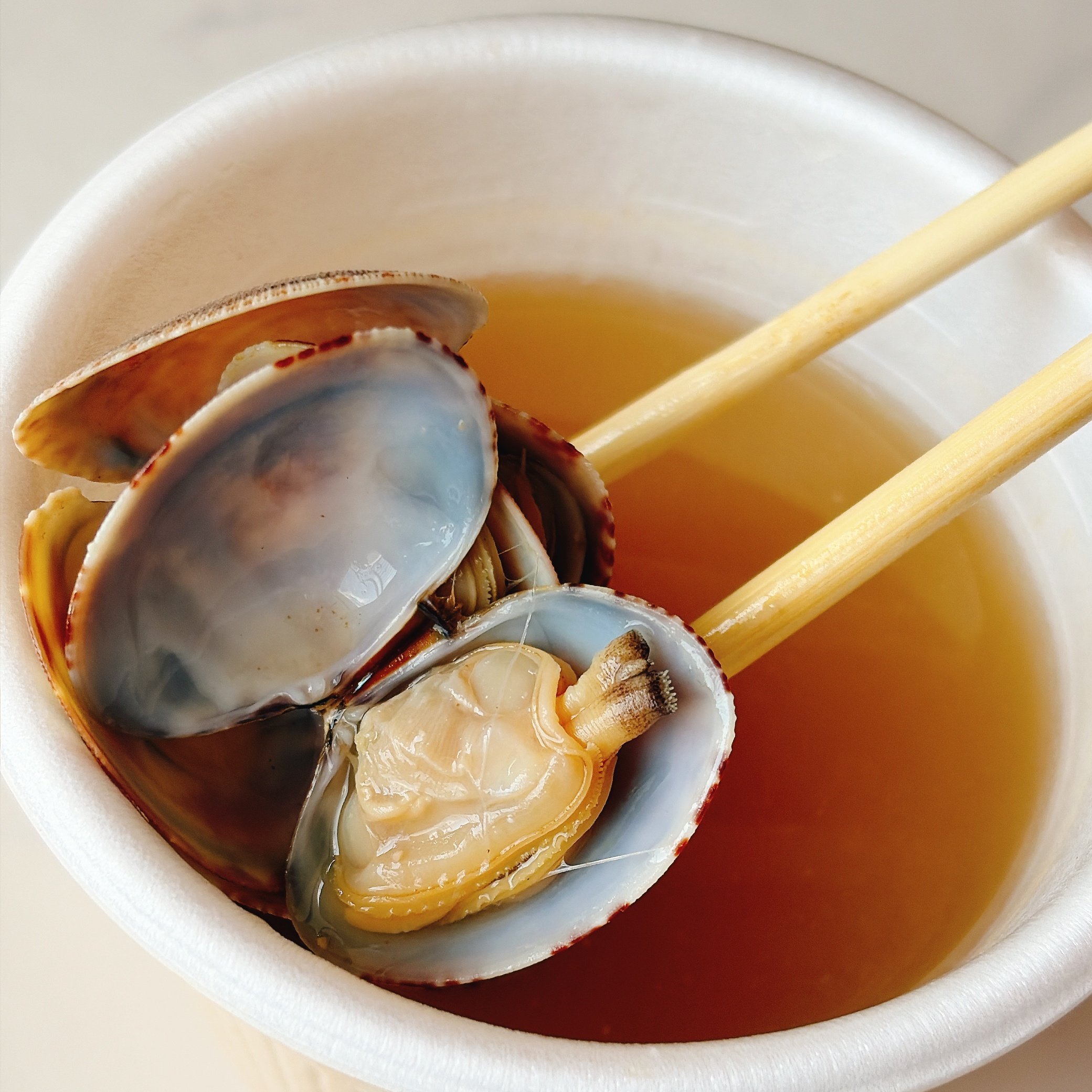 いくらなんでもウマすぎる！ほっともっとの“天ぷらギュウギュウ弁当”贅沢感がたまりません！「無くなる前にリピりたい」「美味しかったなぁ」