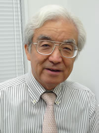 緩やかなデフレは常態化<br />貨幣にマイナス金利をつけられれば<br />無理のない金融政策ができる<br />―早稲田大学大学院教授 岩村 充―