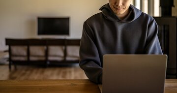 正義が暴力に変わる…SNSの「晒し叩き」を際限なく肥大化させる“新たなメディア”とは