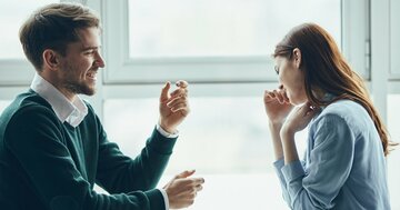 「浅い話しかできない人」と「深い話ができる人」を分ける、“決定的な違い”とは?
