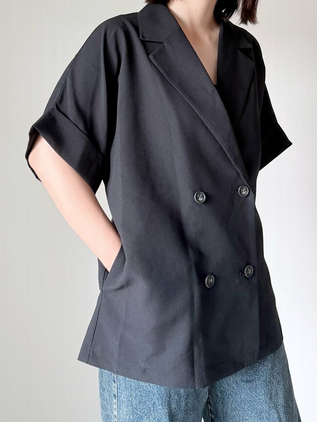 【しまむら】サッと羽織るだけでオシャレ!2189円の「おしりまで隠れるトップス」着痩せ効果もバツグンです《購入レビュー》