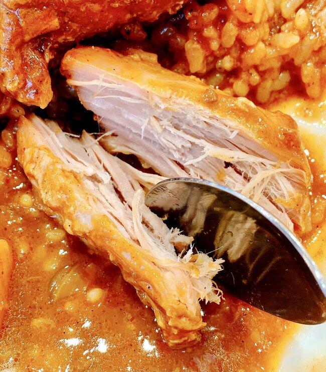 「腹パンッパン」「肉がデカすぎ」すき家の“やけくそメニュー”ボリューム満点で大満足！「想像の1.5倍くらいのサイズ感」「マジで塊だった」《実食レビュー》