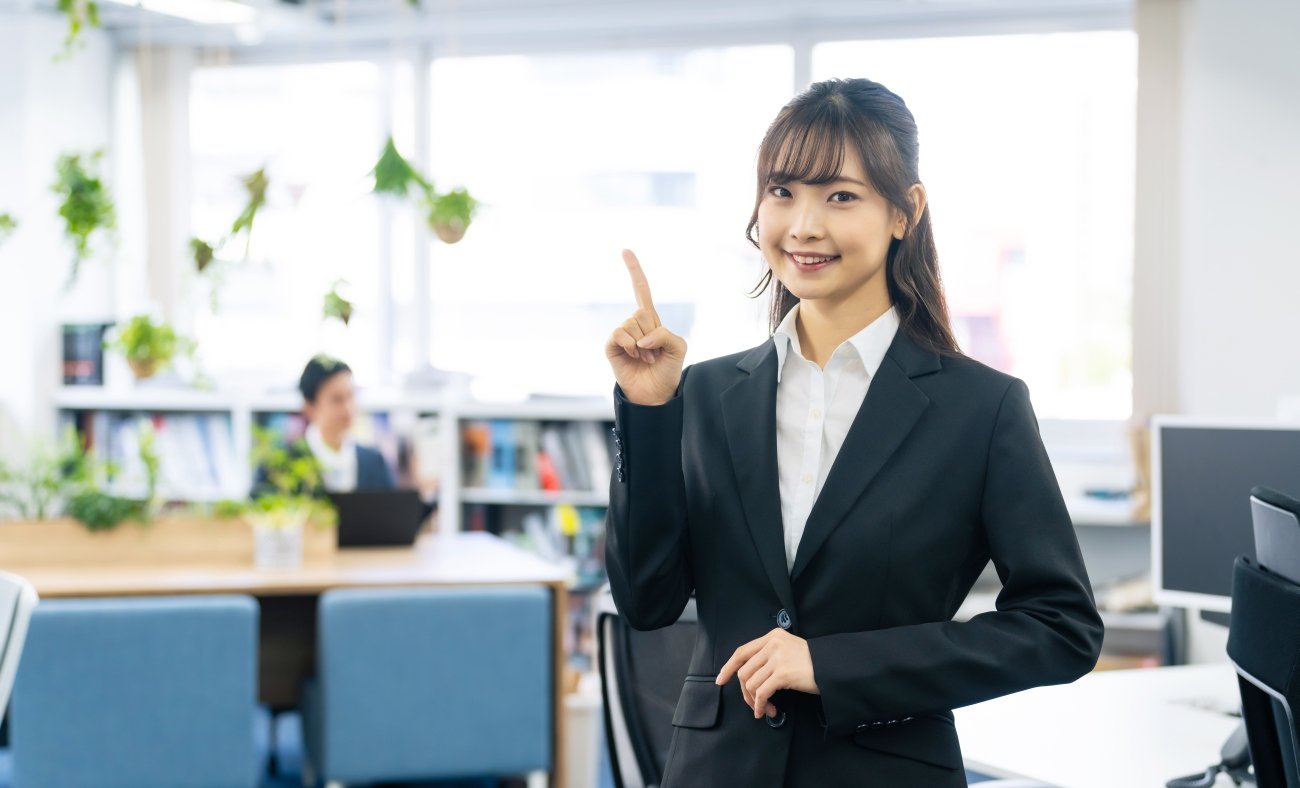 イヤな上司の下で残業ばかりして気が滅入ったら、絶対取るべき一つの手段とは?