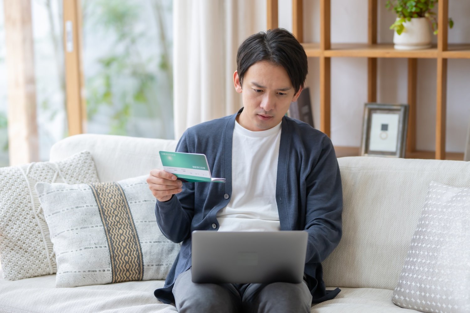 「何も考えずに貯金する人」が最低の人生を送る理由・ベスト1