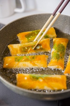 揚げ物の面倒くささが、<br />劇的に解消される!<br />3つの裏ワザ