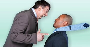 仕事ができない人は「周りを巻き込んでばかり」いる。では、仕事ができる人はどうしている?