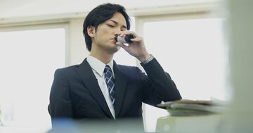 【2025年版】従業員の不満投稿が多いブラック企業ランキング【小売ワースト3】2位はイオン、1位は？