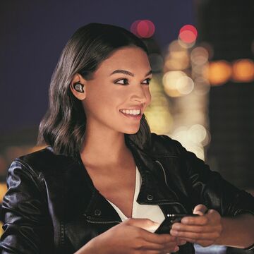 Jabra、最大28時間通話できるBlueoothイヤフォン