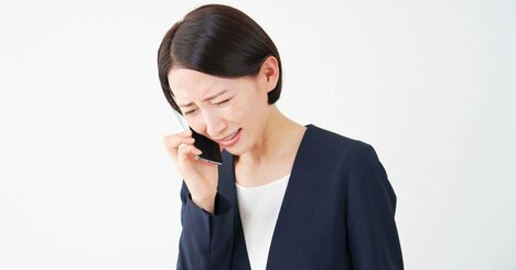 仕事ができる人の断り方。3位は「あいにく…」。2位は「誠に申し訳ないのですが…」。では、1位は？