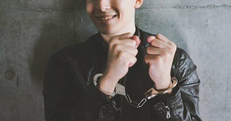 バットで殺害、法廷で笑み…息子を奪われた父が刑務所に通い続けた「復讐ではないワケ」