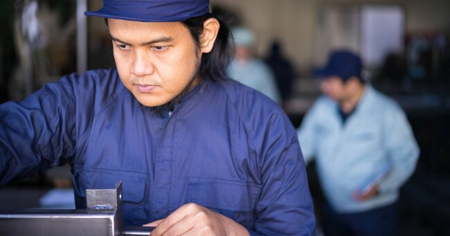 外国人労働者受け入れ拡大より、日本人の待遇改善を優先すべき理由