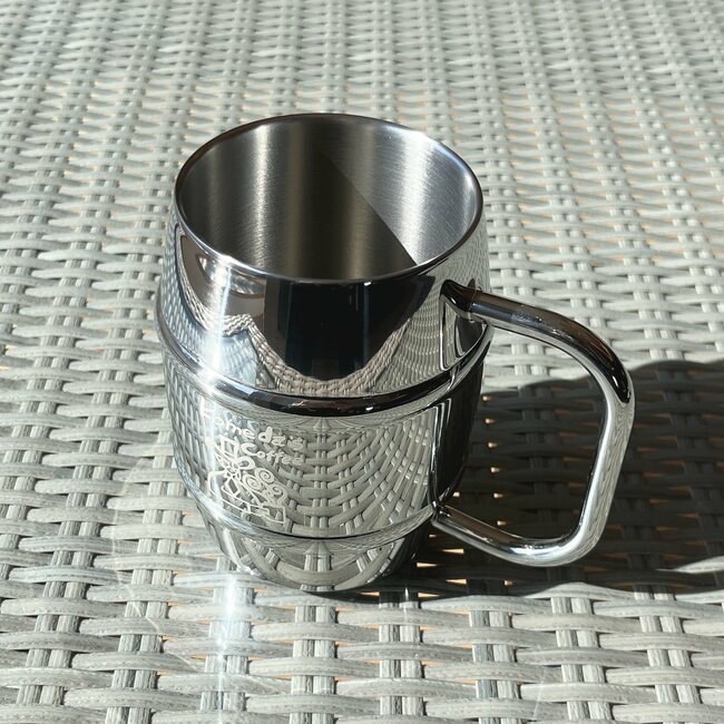 もう普通のコップに戻れないよ…！コメダ珈琲の「コメダおじさん柄ジョッキ」大容量で使いやすし、コロンとしたデザインが可愛すぎる！