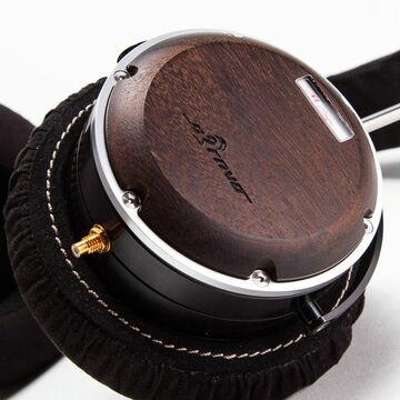 圧倒的な低域は得難いもの、oBravoのSignature AMTを聴く