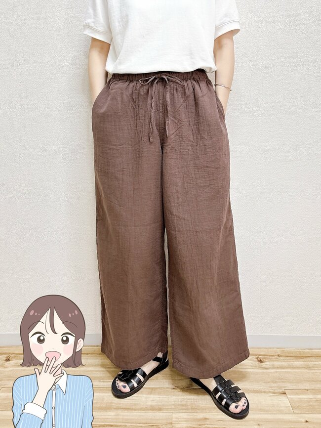 「こんなパンツ探してた」「別のカラーもほしい」無印良品の“楽ちんワイドパンツ”秋までたっぷり着回せる！「はいていて気持ちいい」「脚の形もでません」《購入レビュー》