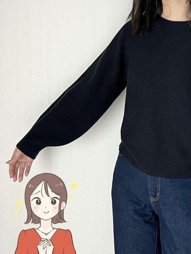 「色違いも購入したい」「着てみて即決」ユニクロの“着回しニット”ぽわんとした袖が可愛い!「春先にヘビロテ必須です」