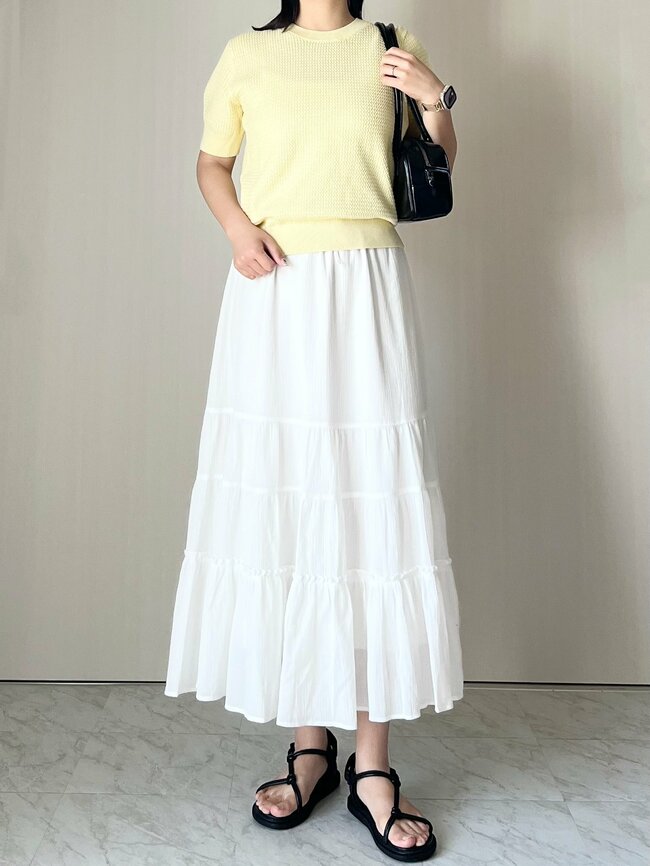 色違いも欲しくなる…！ユニクロの「ふんわりトップス」着るだけで春らしいコーデが完成します！