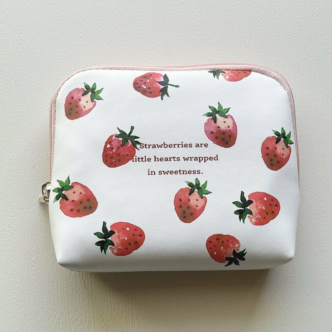 「めっちゃ使いやすい」「面倒がなくて最高！」3COINSの“浮かせるペーパータオル”何個も欲しくなる優秀さ！「パッケージが可愛くて購入」