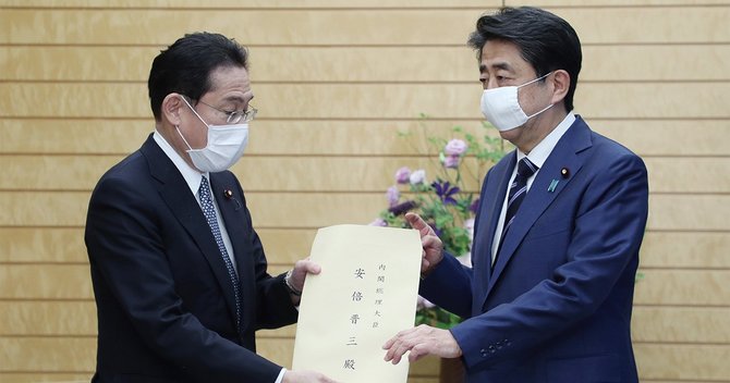 安倍晋三首相,岸田文雄政調会長