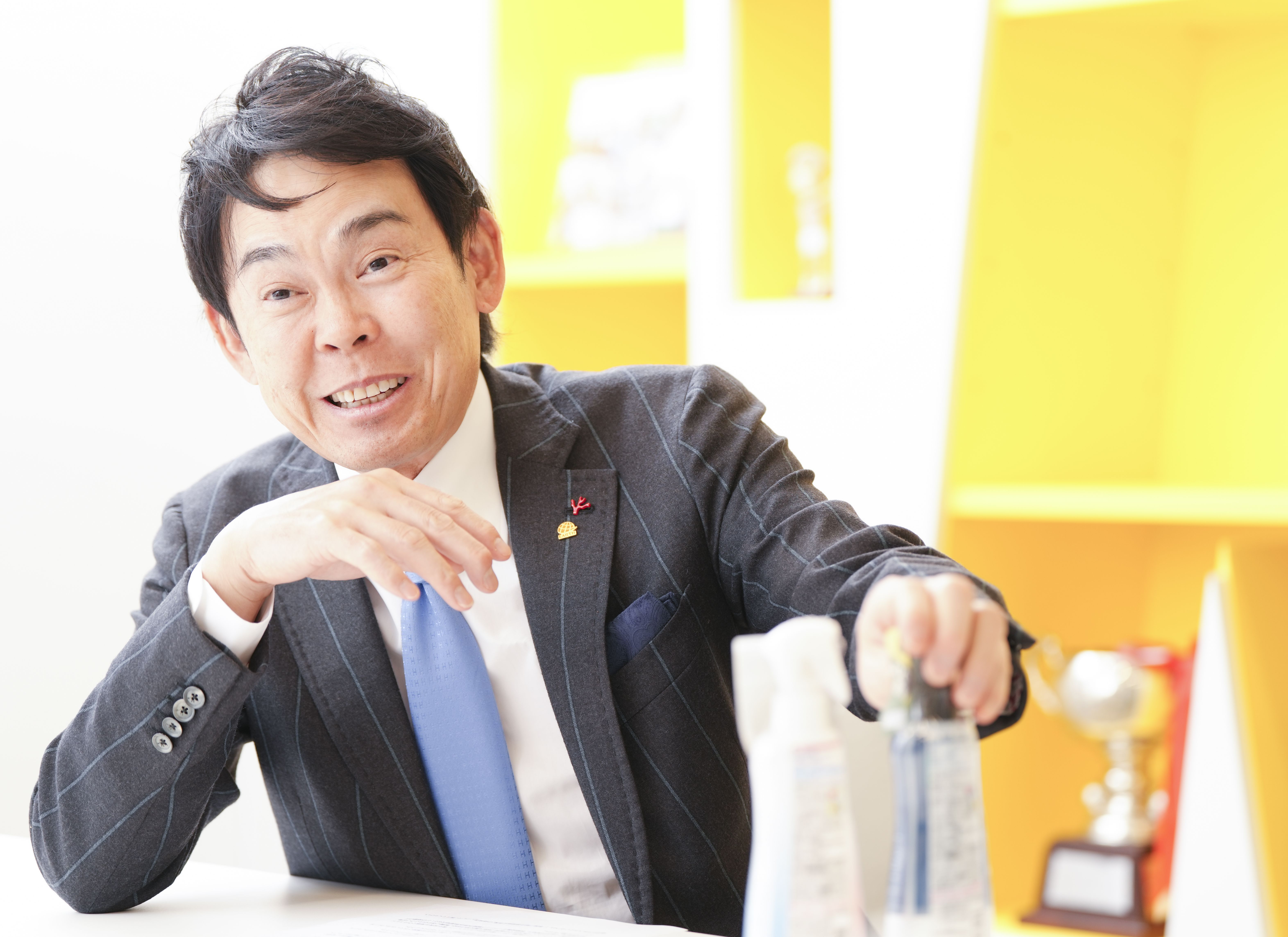 「会長の僕にいちいち聞かんといて」アース製薬社長が語る、普通の会社ではありえない経営哲学